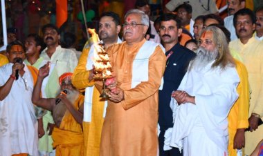 जगमग दीप के साथ केलो मैय्या की महाआरती