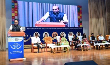 बड़ी संख्या में छतीसगढ़ के प्रतियोगी रहे मौजूद   छत्तीसगढ़ के युवाओं को प्रतियोगी परीक्षाओं के लिए प्रेरित करना लक्ष्य: कलेक्टर डॉ. भुरे