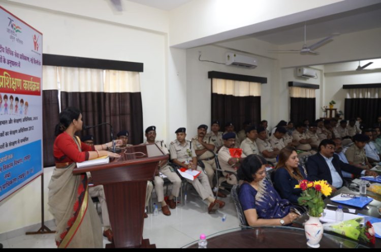 किशोरों के लिये न्याय कानून की किताबों तक सीमित नहीं, अब धरातल पर भी प्रभावी रूप से लागू होगा" श्री संतोष शर्मा, जिला एवं सत्र न्यायाधीश रायपुर