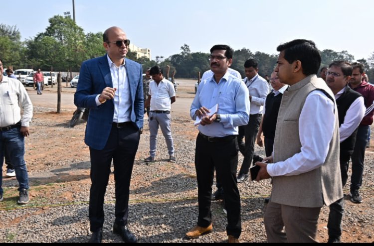 कलेक्टर ने नव नियुक्त मुख्यमंत्री के शपथ ग्रहण की तैयारियों का जायजा लिया, दिए आवश्यक निर्देश
