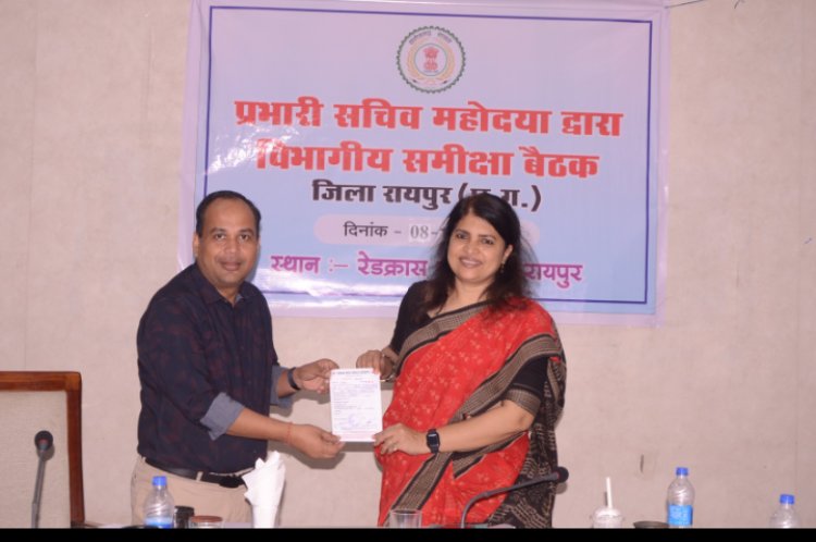 राजस्व अभिलेखों के पुराने रिकाॅर्डाें का होगा डिजिटलाइजेशन सड़क दुर्घटना रोकने के लिए आवारा मवेशियों के रंगे जाएंगे सींग