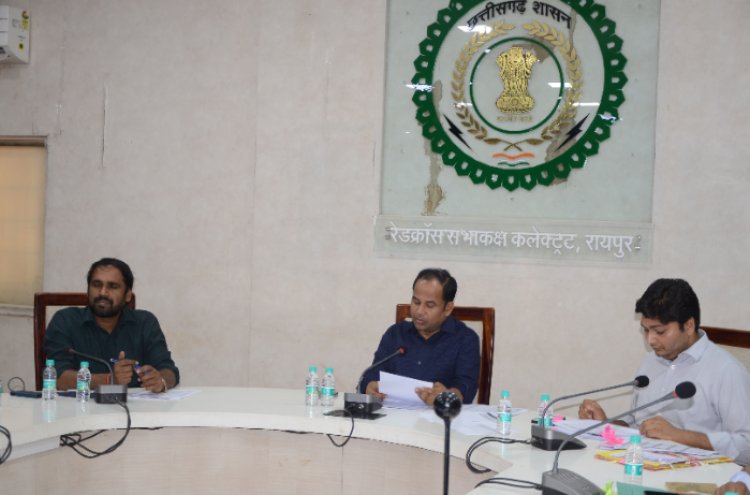 कलेक्टर ने ली समय सीमा की बैठक अवैध खनन-अतिक्रमण के खिलाफ चलाएं अभियान: कलेक्टर डॉ सिंह