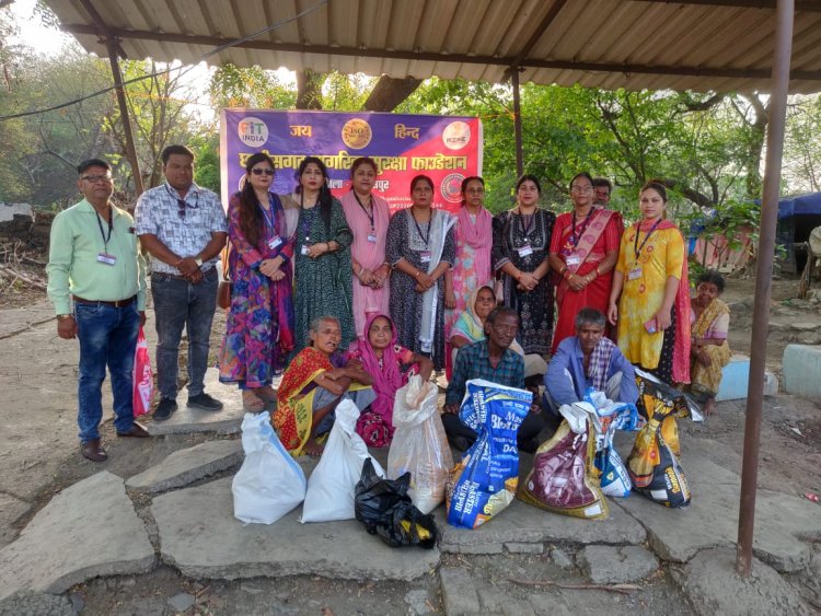 छत्तीसगढ़ नागरिक सुरक्षा फाउंडेशन द्वारा कुष्ठ रोगी बस्ती में राशन वितरण किया।