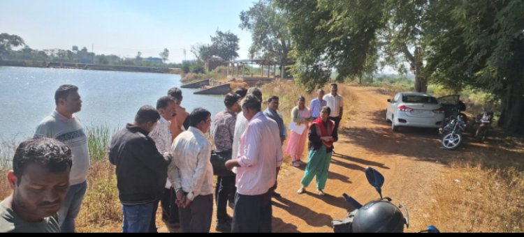 कृषि उत्पादन आयुक्त श्रीमती शहला निगार ने कृषि योजनाओं के तहत लगाए फसलों का निरीक्षण किया