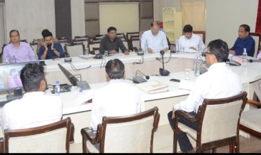 समय-सीमा बैठक में कलेक्टर के निर्देश: अविवादित बटवारे में न हो देरी, ई-ऑफिस एवं ई अटेंडेंस सुनिश्चित करें