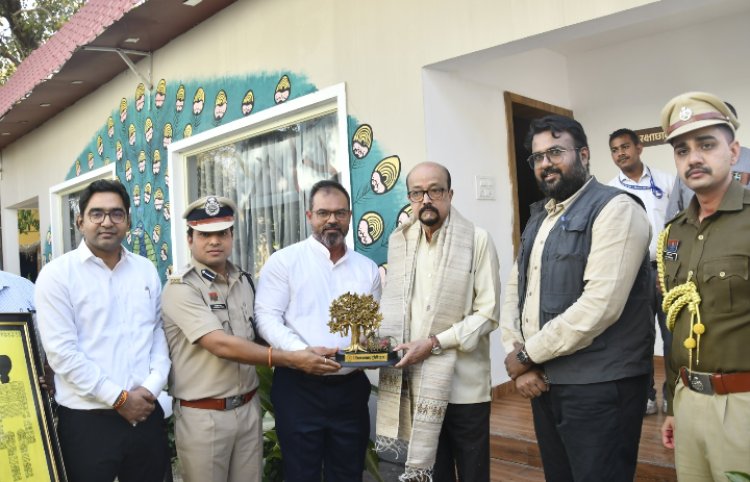 राज्यपाल रमेन डेका ने किया अचानकमार टाइगर रिजर्व का दौरा  जंगल सफारी का लिया आनंद, जनजातीय कला और प्राकृतिक सौंदर्य की सराहना