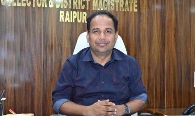 कलेक्टर ने की पांडुलिपि एवं तामपत्र जैसे ऐतिहासिक धरोहरों को सहेजने की अपील