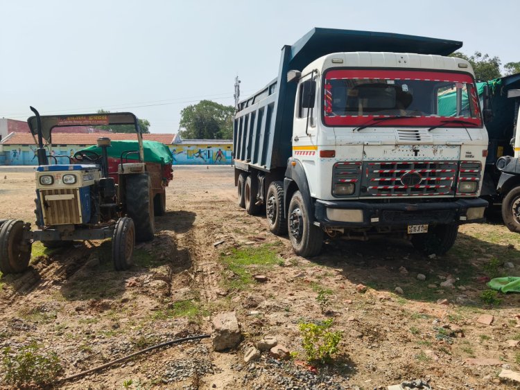 खनिजो के अवैध उतखनन परिवहन पर  01 हाइवा 06 ट्रैक्टर ट्राली जप्त