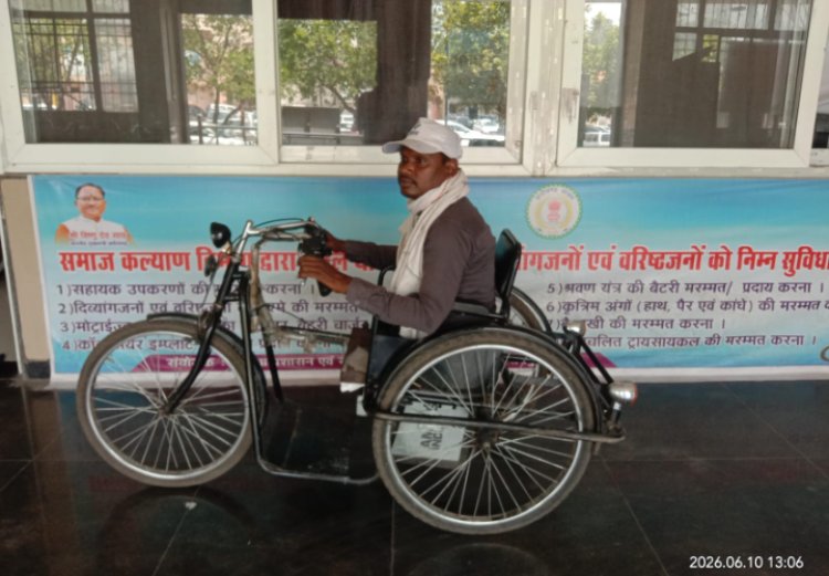 संबल केन्द्र बना दिव्यांगों के लिए संबल   केन्द्र में हुई श्री रघतनराम के ट्रायसिकल की निःशुल्क मरम्मत   दैनिक आवागमन की परेशानी हुई दूर