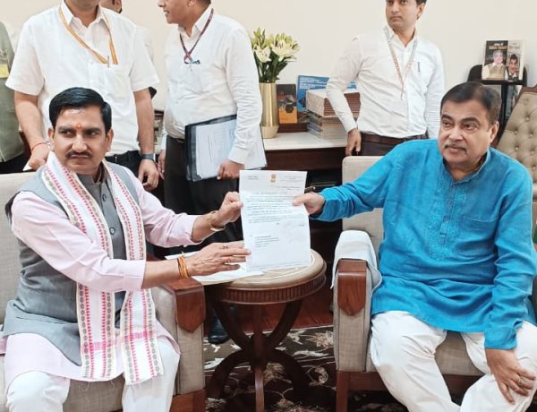 बिलासपुर को ट्रैफिक जाम से मिलेगी राहत: ₹827 करोड़ की 4-लेन रिंग रोड के लिए केंद्रीय मंत्री तोखन साहू ने नितिन गडकरी से की मुलाकात