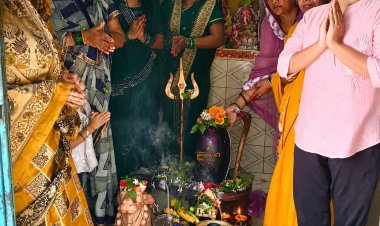 सावन के प्रथम सोमवार को शांति नगर शिव मंदिर में रही भक्तों की भीड़