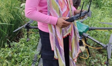 सफलता की कहानी  ड्रोन दीदी बनकर सीमा वर्मा भर रही सफलता की उड़ान