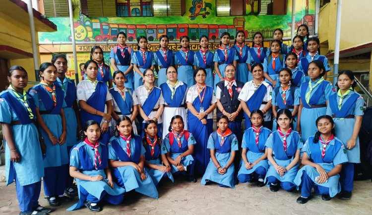 स्वीकृत सड़कों का निर्माण समय-सीमा में पूरा करने और हर घर जल का लक्ष्य सुनिश्चित करने के दिए निर्देश