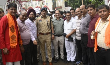 कलेक्टर-एसएसपी के नेतृत्व में निकला शांति मार्च, सभी वर्गाें ने दिखाई सहभागिता