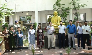 सतर्कता जागरूकता सप्ताह का शुभारंभ, कलेक्टर ने दिलाई सत्यनिष्ठा की शपथ